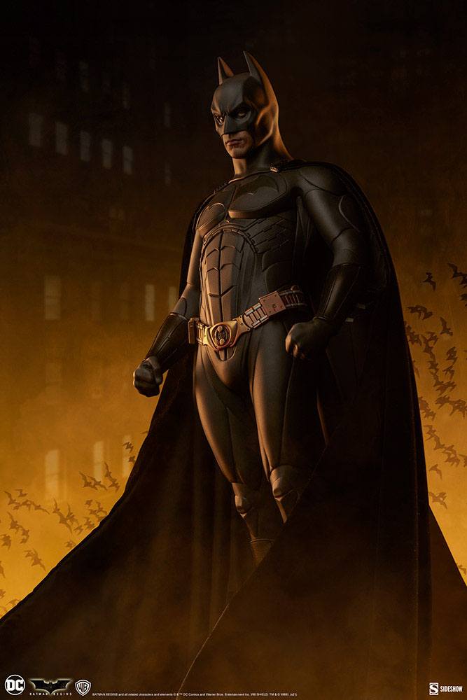 DC COMICS – Statuette Premium Format Batman Begins 65 cm