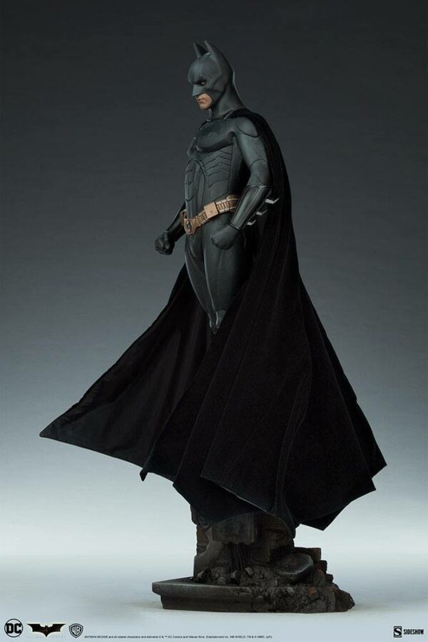 DC COMICS – Statuette Premium Format Batman Begins 65 cm – Image 6