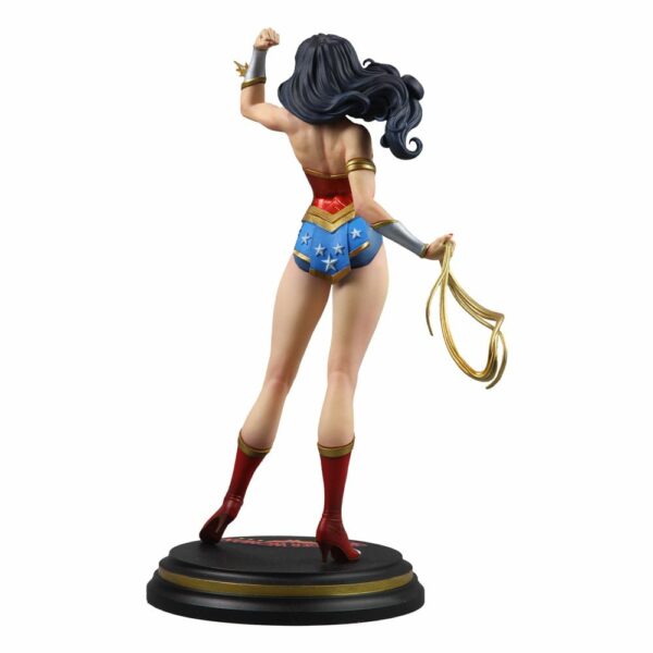 DC COMICS - Statuette DC Cover Girls Wonder Woman 25 cm – Image 3