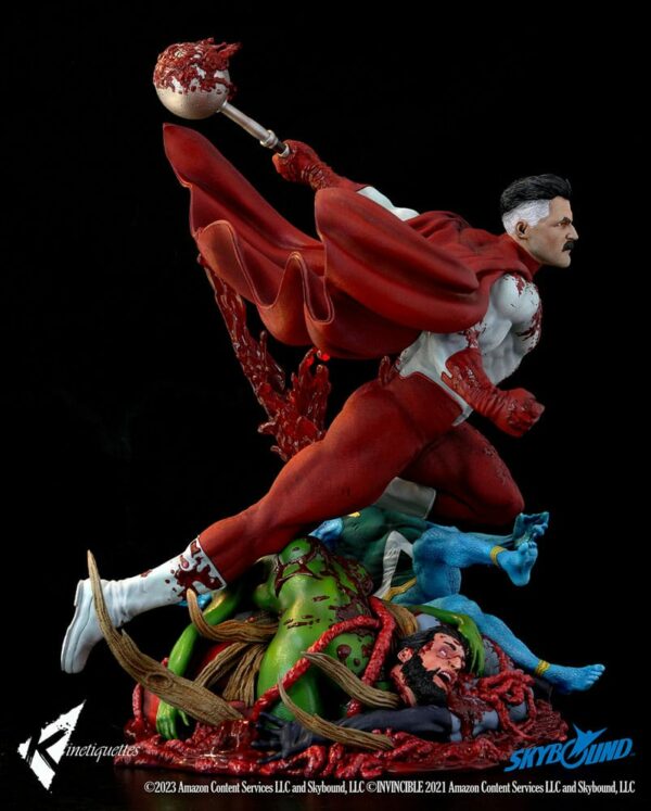 INVINCIBLE - Diorama Omni-Man The Ambush 52 cm – Image 5