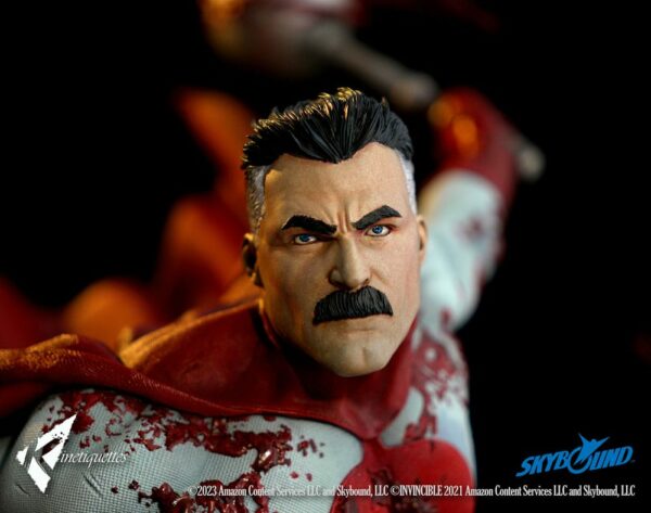 INVINCIBLE - Diorama Omni-Man The Ambush 52 cm – Image 15