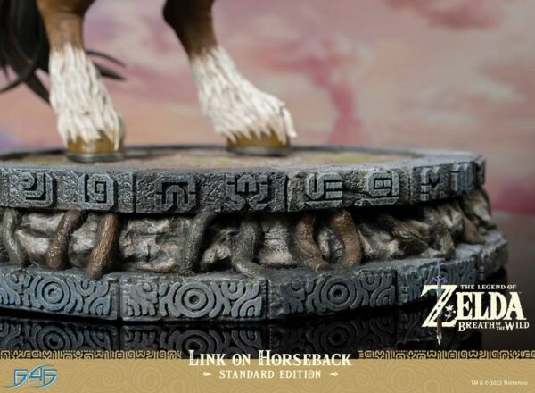 THE LEGEND OF ZELDA – Statuette Link on Horseback Breath of the Wild 56 cm – Image 26