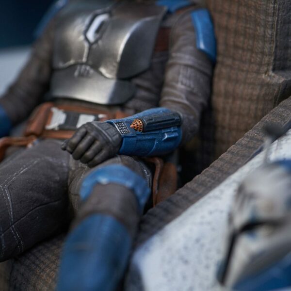 STAR WARS – Statuette Premier Collection 1/7 Bo-Katan on Throne (The Mandalorian) 35 cm – Image 12