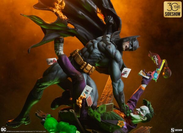 DC COMICS – Statuette Premium Format Batman vs The Joker: Eternal Enemies 81 cm – Image 3
