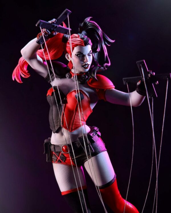 DC COMICS – Statuette 1/10 Harley Quinn Red, White & Black 18 cm – Image 4