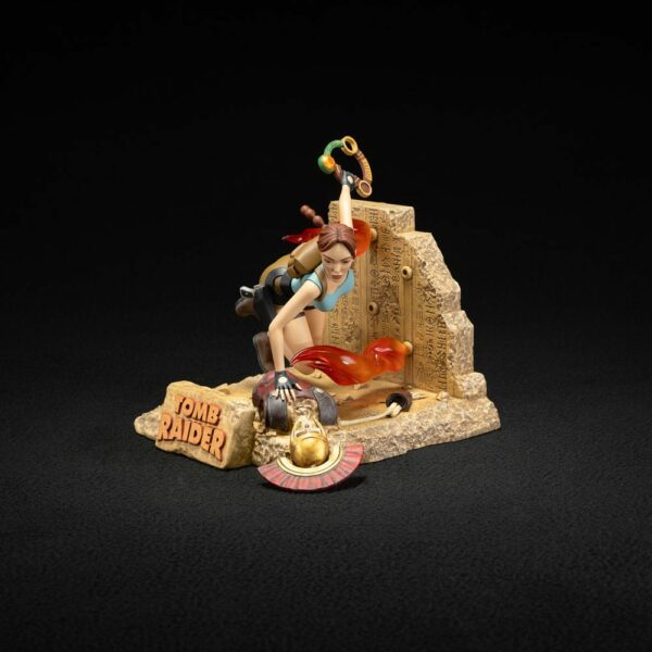 TOMB RAIDER - Statuette Lara Croft Classic (1996) 17 cm – Image 14