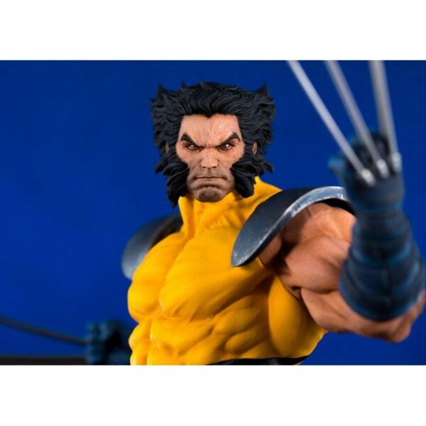 MARVEL – Statuette 1/6 Wolverine PrototypeZ 35 cm – Image 3