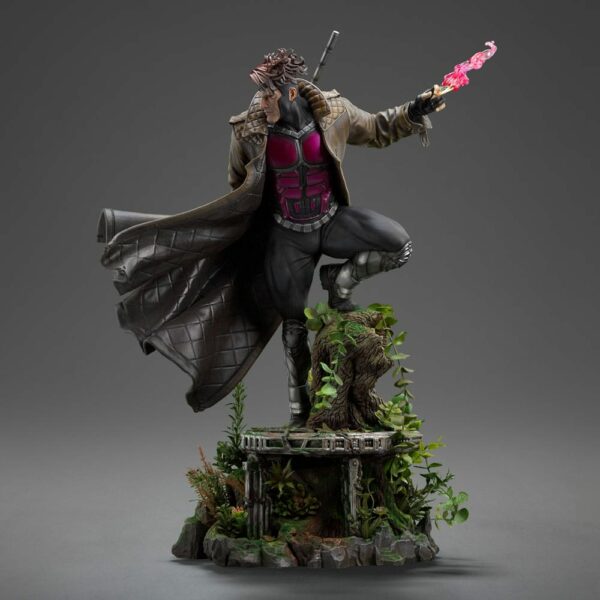 MARVEL – Statuette 1/4 Legacy Replica Gambit 71 cm – Image 11