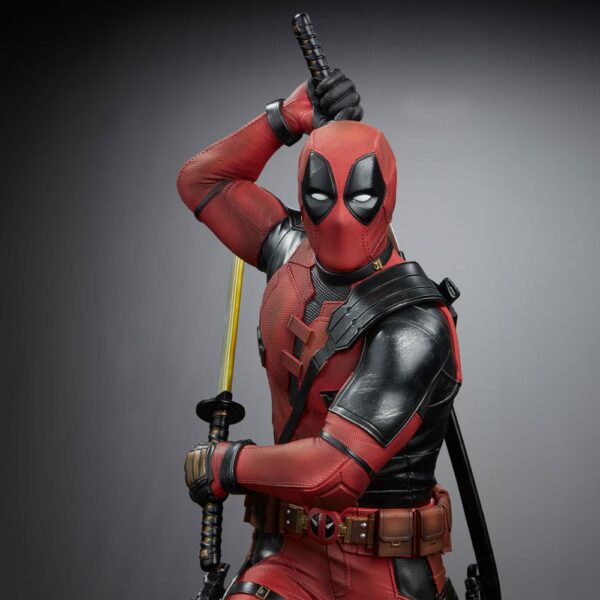 MARVEL – Statuette 1/4 Legacy Replica Deadpool (Deadpool & Wolverine) 58 cm – Image 5