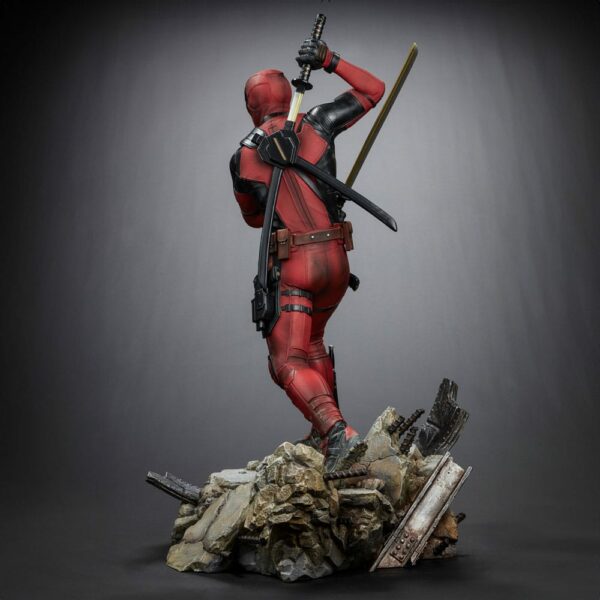 MARVEL – Statuette 1/4 Legacy Replica Deadpool (Deadpool & Wolverine) 58 cm – Image 7