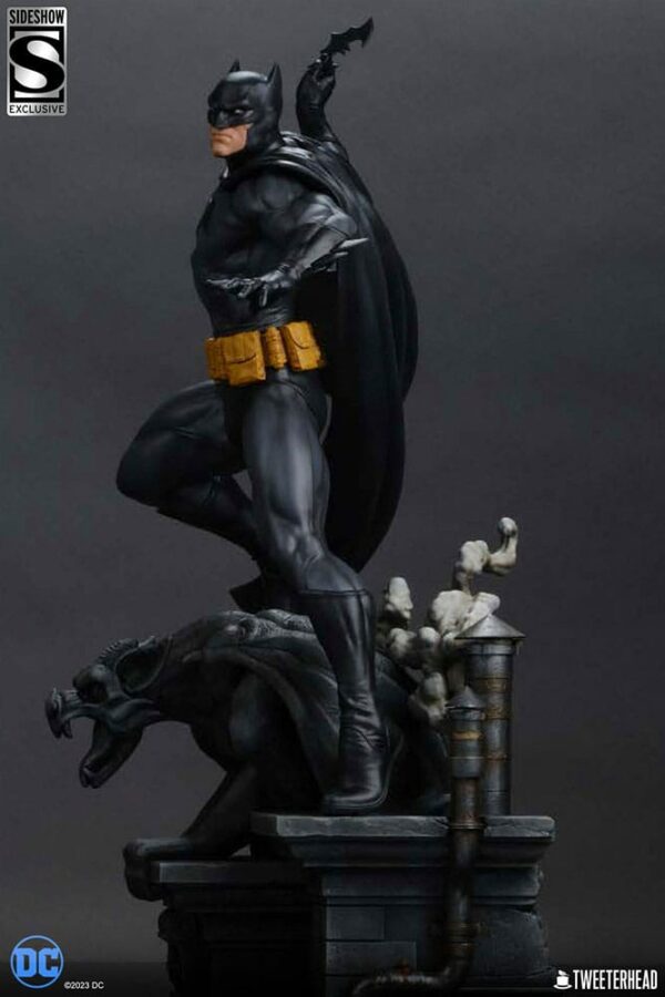 DC COMICS – Statuette 1/4 Batman (Black and Gray Edition) 66 cm – Image 7