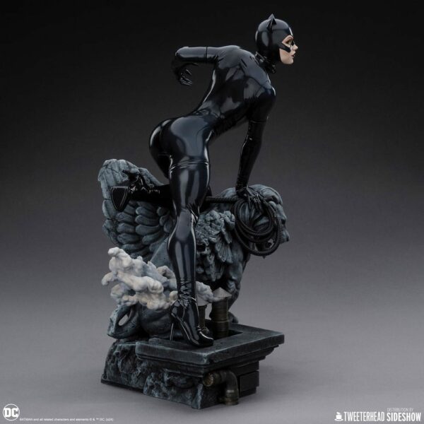 DC COMICS – Statuette 1/6 Catwoman 35 cm – Image 16