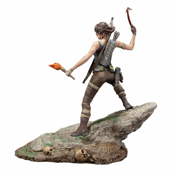 TOMB RAIDER – Statuette Lara Croft (Survivor Era) 33 cm – Image 3