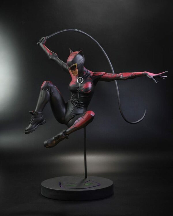DC COMICS – Statuette 1/6 Catwoman 33 cm – Image 5