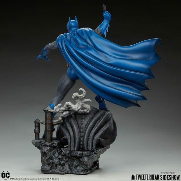 DC COMICS – Statuette 1/4 Batman (Retro Edition) 66 cm – Image 9