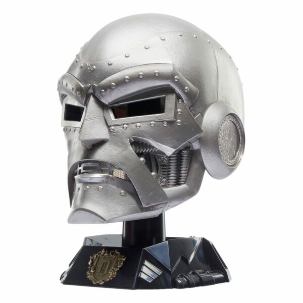 Marvel Legends – Réplique 1/1 Masque Doctor Doom – Image 7