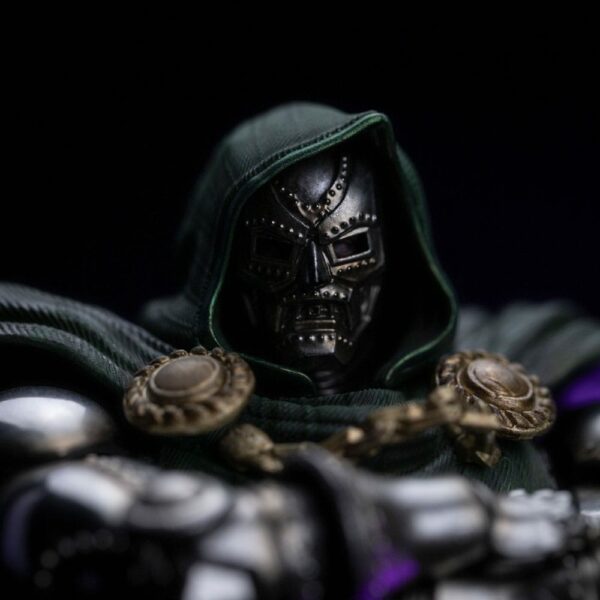MARVEL – Statuette Art Scale 1/10 Doctor Doom Deluxe Edition 42 cm – Image 9