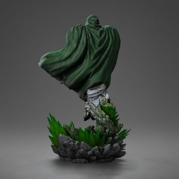 MARVEL – Statuette Art Scale 1/10 Doctor Doom 30 cm – Image 2