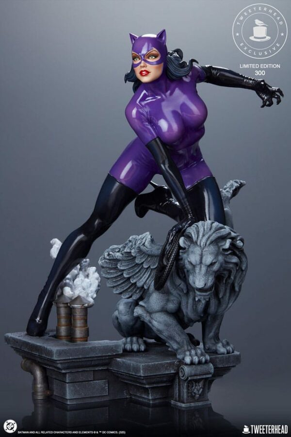 DC COMICS – Statuette 1/6 Catwoman (Purple Edition) 35 cm – Image 6