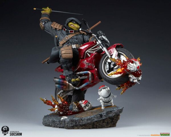 LES TORTUES NINJA – Statuette 1/4 The Last Ronin on Bike 53 cm – Image 11