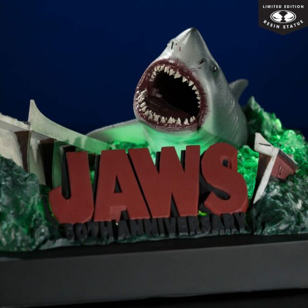 LES DENTS DE LA MER – Statuette PVC 1/48 Jaws (50ème Anniversaire) 25 cm – Image 5