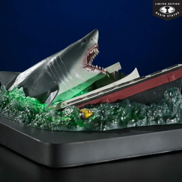 LES DENTS DE LA MER – Statuette PVC 1/48 Jaws (50ème Anniversaire) 25 cm – Image 6