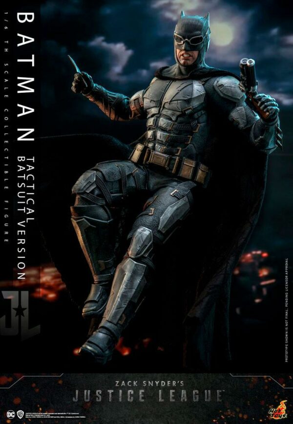 DC COMICS – Zack Snyder's Justice League Figurine Movie Masterpiece 1/6 Batman Tactical Suit 33 cm – Image 6