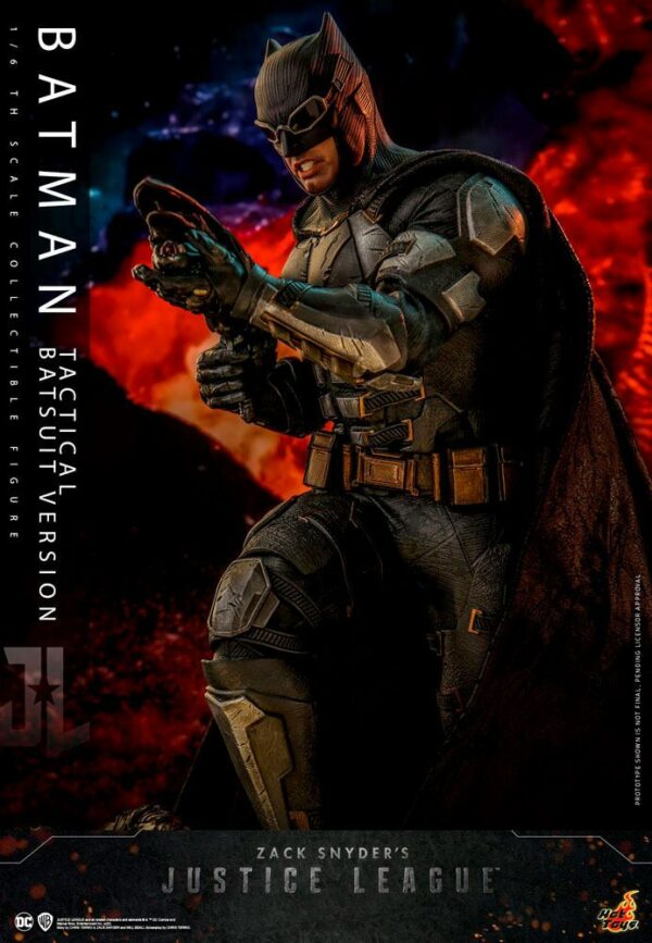 DC COMICS – Zack Snyder's Justice League Figurine Movie Masterpiece 1/6 Batman Tactical Suit 33 cm – Image 11