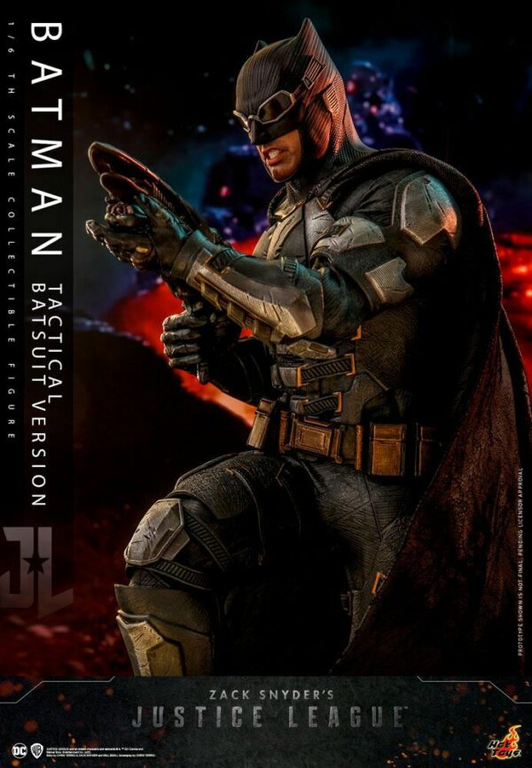 DC COMICS – Zack Snyder's Justice League Figurine Movie Masterpiece 1/6 Batman Tactical Suit 33 cm – Image 12
