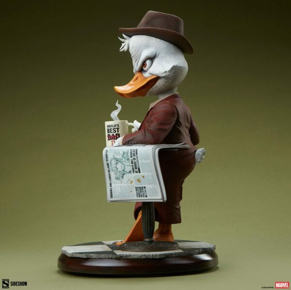 MARVEL – Statuette Premium Format Howard the Duck 28 cm – Image 8