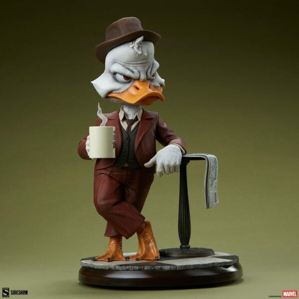 MARVEL – Statuette Premium Format Howard the Duck 28 cm – Image 11
