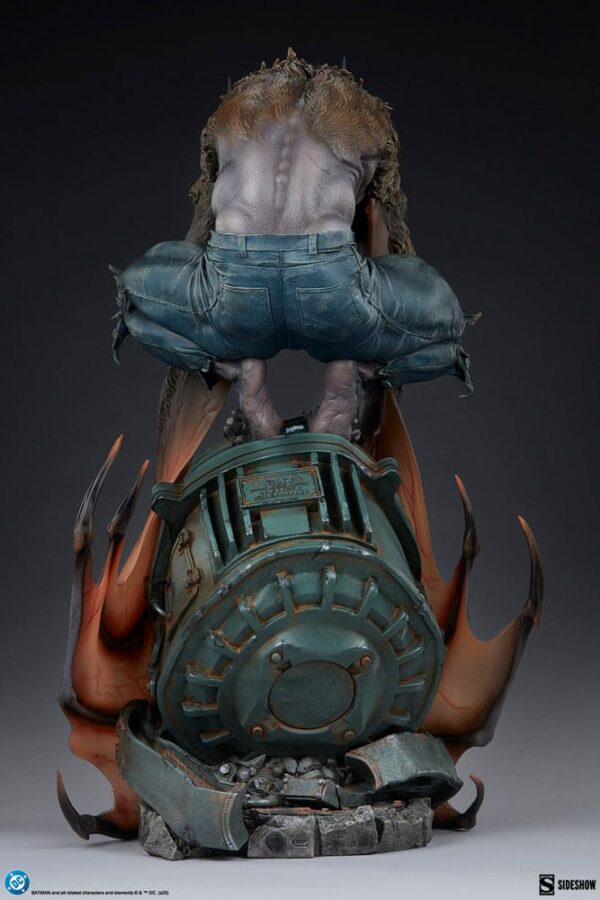 DC COMICS – Statuette Premium Format Man-Bat 64 cm – Image 10