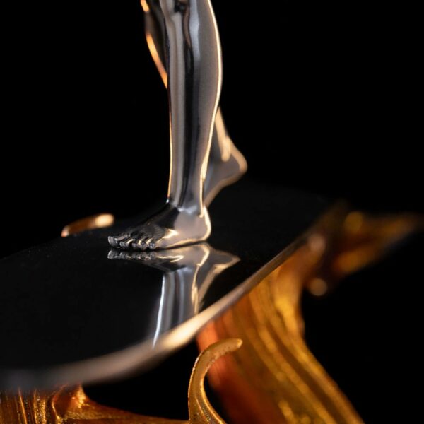 MARVEL – Statuette Art Scale 1/10 Silver Surfer 27 cm – Image 9